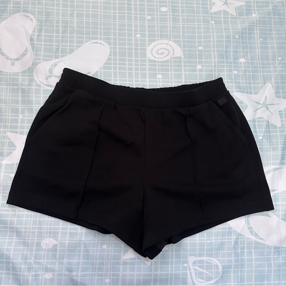 VSX Featherweight Knit Rib Short NWT